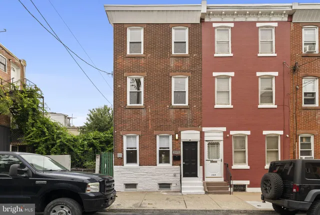 $3,200 | 2571 Coral Street, Philadelphia, PA 19125