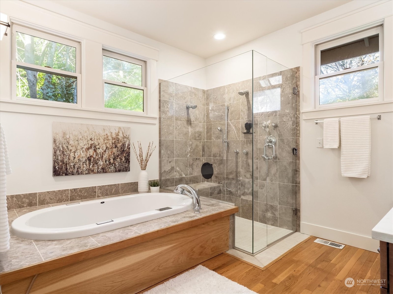 9123 196th Street Southwest Edmonds, WA 98020 - Photo 22 of 38 Gallery Image 22