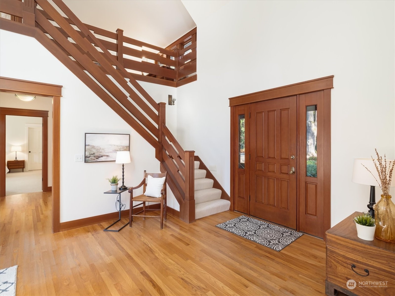 9123 196th Street Southwest Edmonds, WA 98020 - Photo 5 of 38 Gallery Image 5