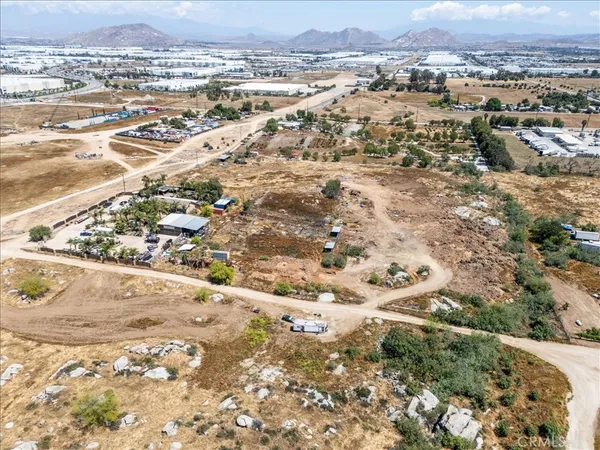$5,500,000 | 22761 Cajalco Road, Perris, CA 92570