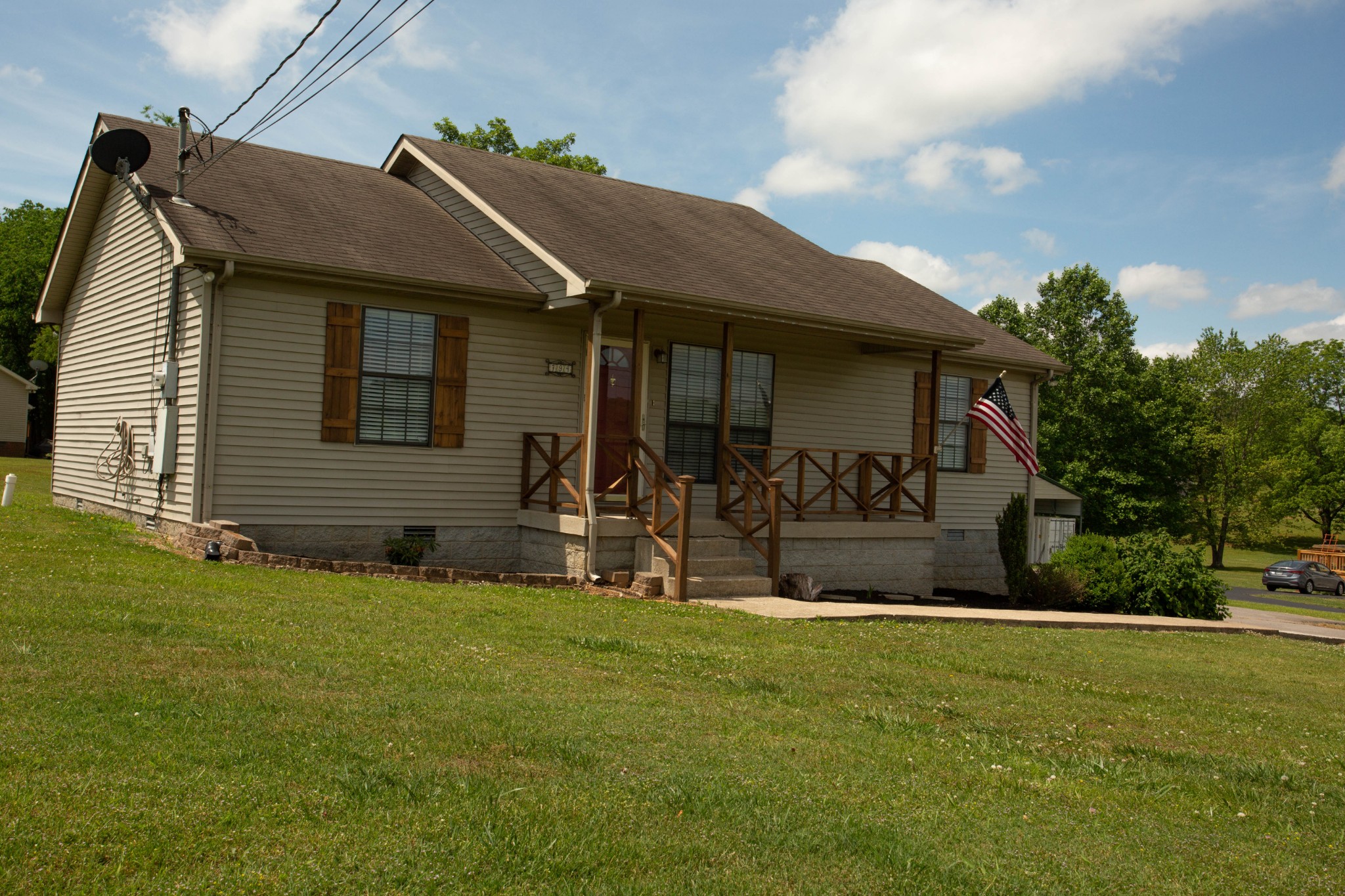794 Chicken Road Lebanon, TN 37090 - Photo 2 of 25 a view of a house with backyard