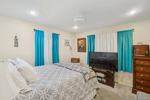 $729,000 | 29 Lexington Avenue, West Babylon, NY 11704