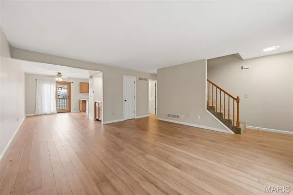 $2,195 | 3405 Sherman Park Drive, Unit 4C, St. Charles, MO 63303