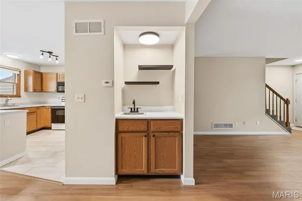 $2,195 | 3405 Sherman Park Drive, Unit 4C, St. Charles, MO 63303