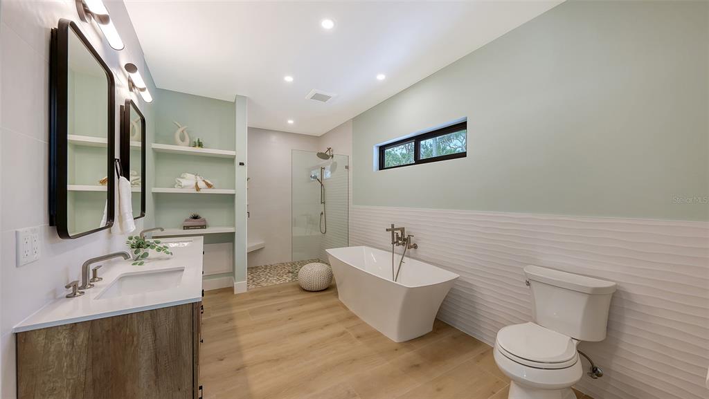 7345 Pine Needle Road Sarasota, FL 34242 - Photo 39 of 74