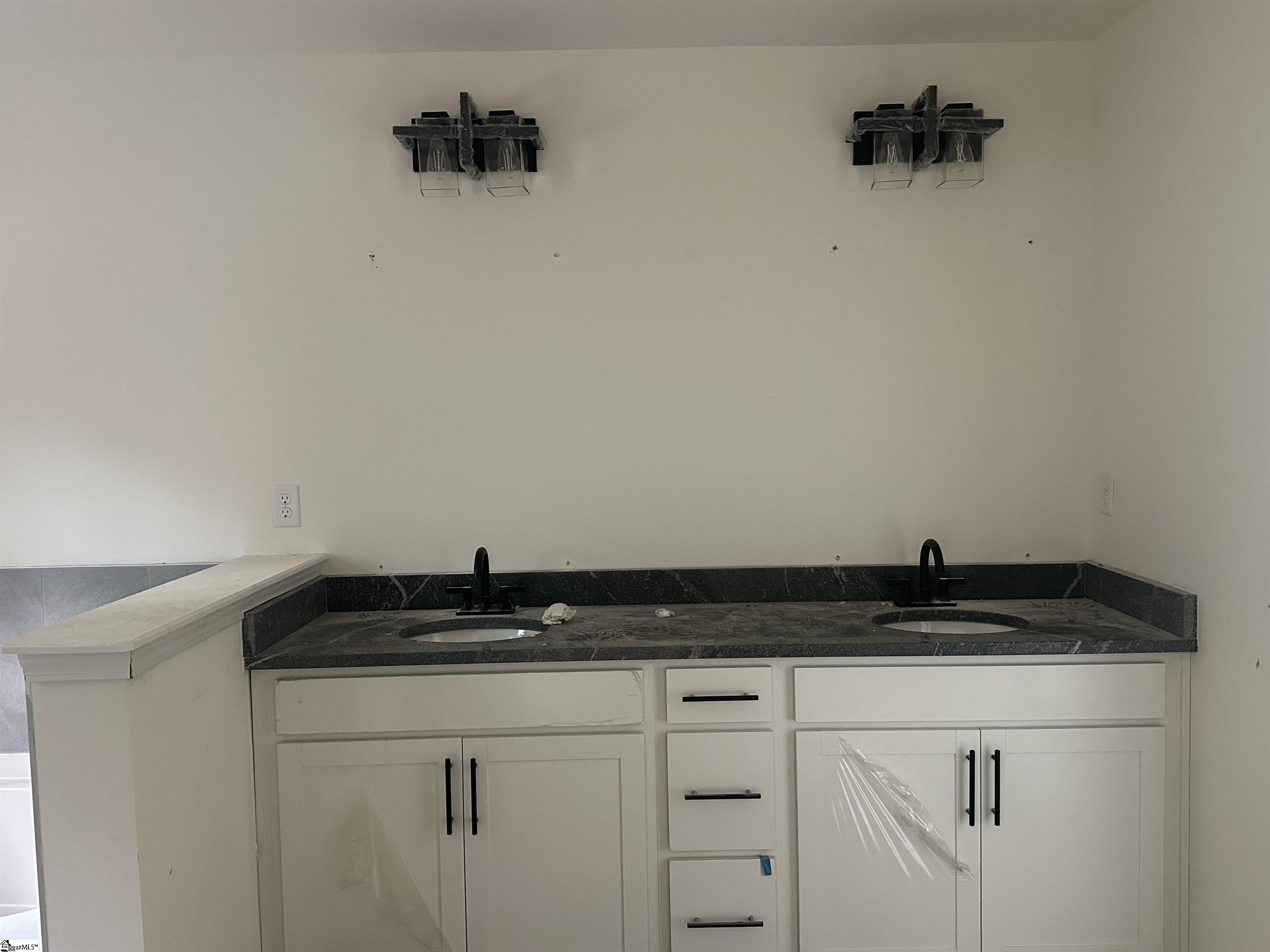 359 East Pyrenees Drive Lyman, SC 29365 - Photo 27 of 38