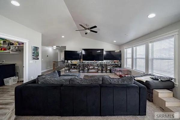 $549,900 | 1250 Bent Grass Drive, Ammon, ID 83401