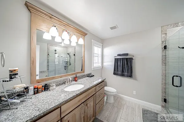 $549,900 | 1250 Bent Grass Drive, Ammon, ID 83401