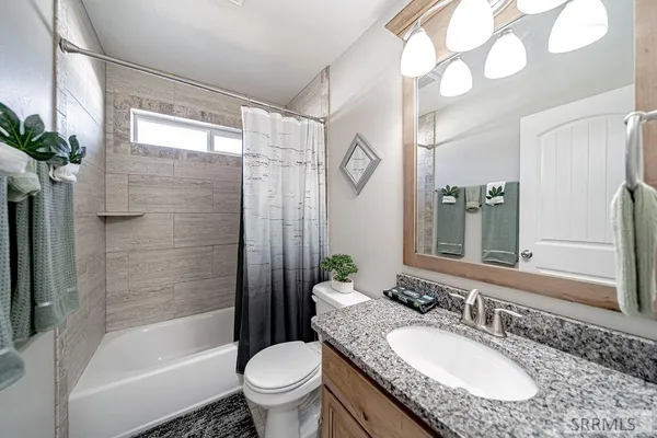 $549,900 | 1250 Bent Grass Drive, Ammon, ID 83401