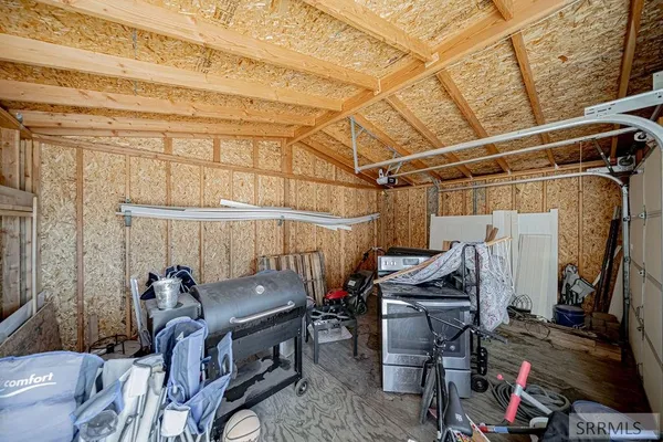 $549,900 | 1250 Bent Grass Drive, Ammon, ID 83401