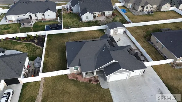 $549,900 | 1250 Bent Grass Drive, Ammon, ID 83401