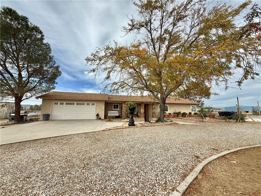 45105 73rd Street West Lancaster, CA 93536 - Photo 1 of 19