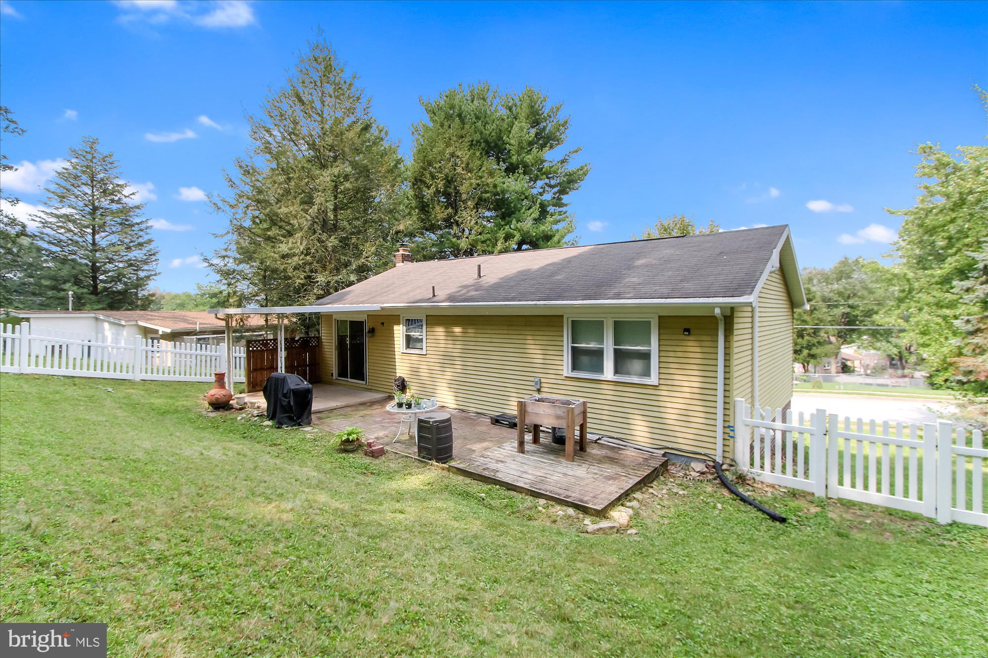 485 Pinehurst Road York, PA 17402 - Photo 23 of 27 Gallery Image 23