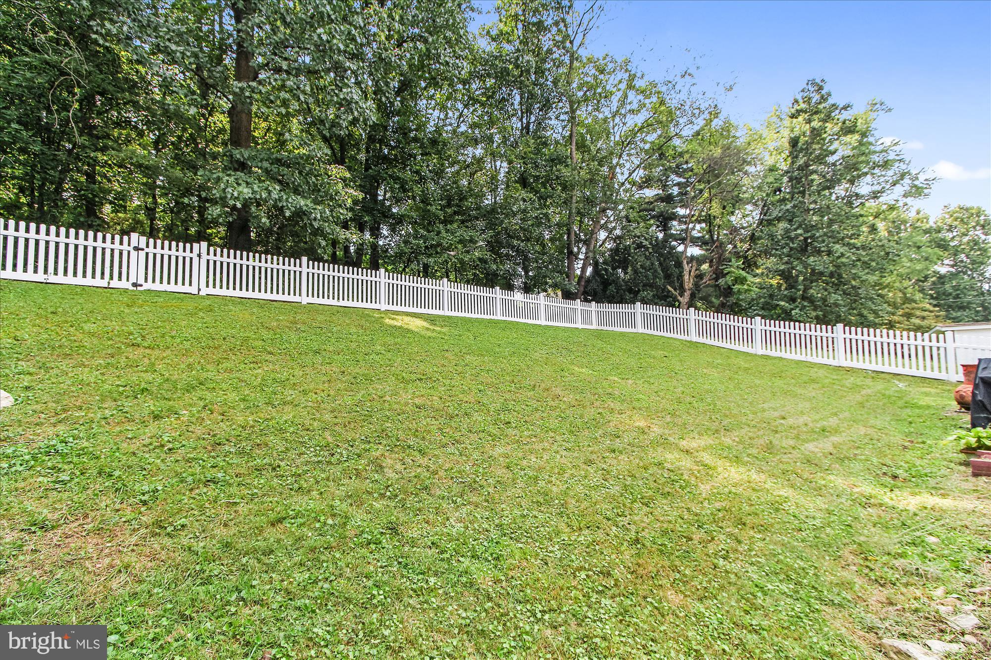 485 Pinehurst Road York, PA 17402 - Photo 26 of 27 Gallery Image 26