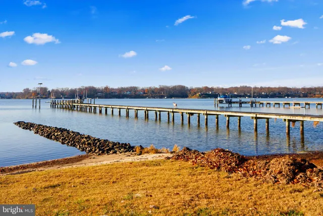 $2,300,000 | 7 Sullivan Drive, Severna Park, MD 21146