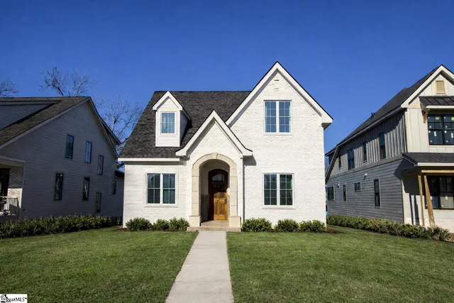 $1,949,609 | 210 West Mountainview Avenue, Greenville, SC 29609