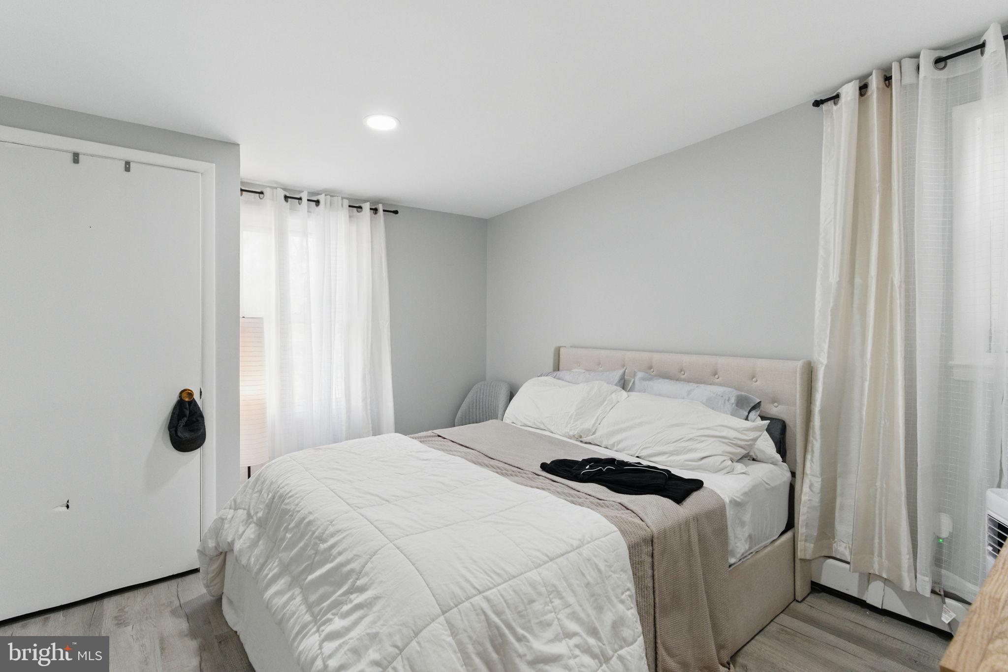 4508 Post Road Marcus Hook, PA 19061 - Photo 20 of 38 a bedroom with a bed and a window