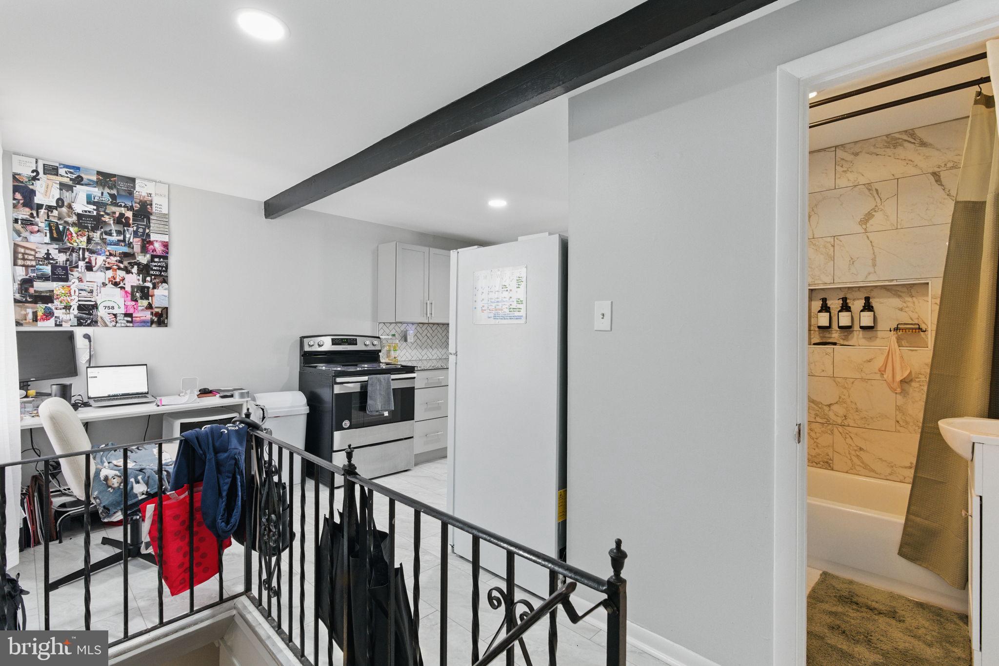 4508 Post Road Marcus Hook, PA 19061 - Photo 23 of 38 a view of a hallway with workspace