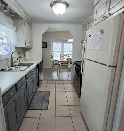 $184,000 | 714 Bougainvillea Circle, Barefoot Bay, FL 32976