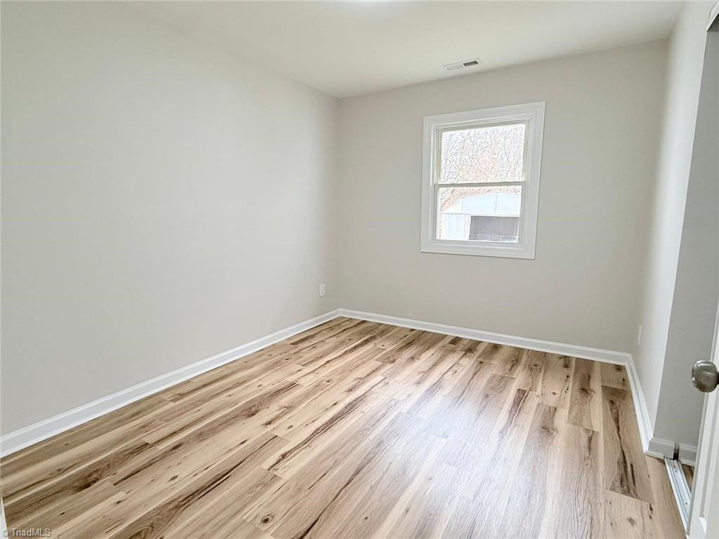 1614 Oneka Avenue High Point, NC 27260 - Photo 15 of 19 Bedroom #2