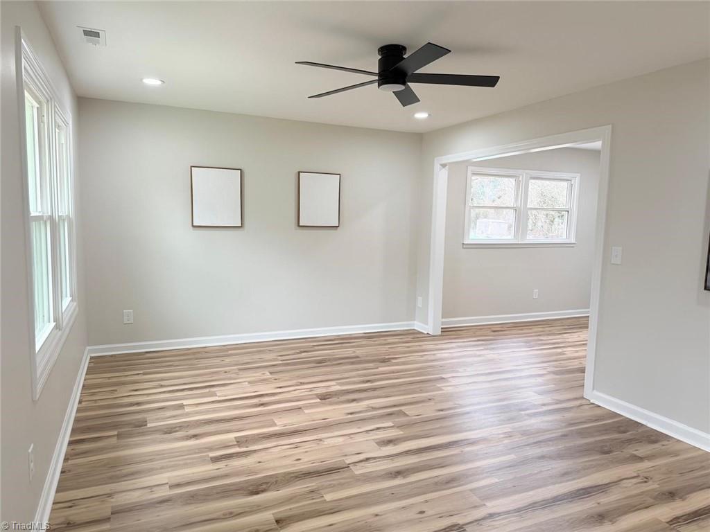 1614 Oneka Avenue High Point, NC 27260 - Photo 18 of 19 Living Room