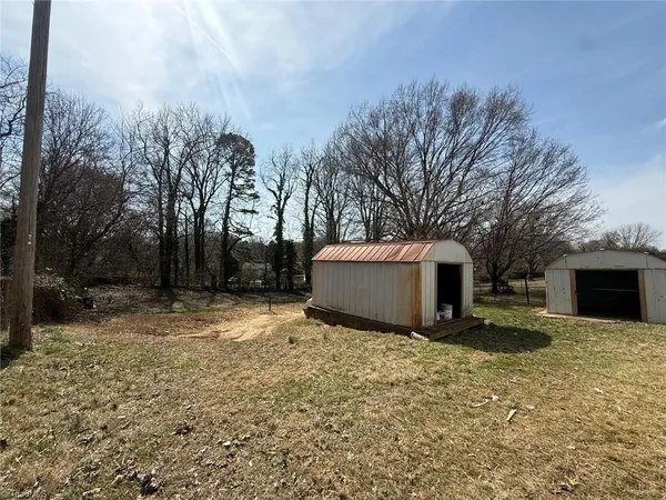 $179,900 | 1614 Oneka Avenue, High Point, NC 27260