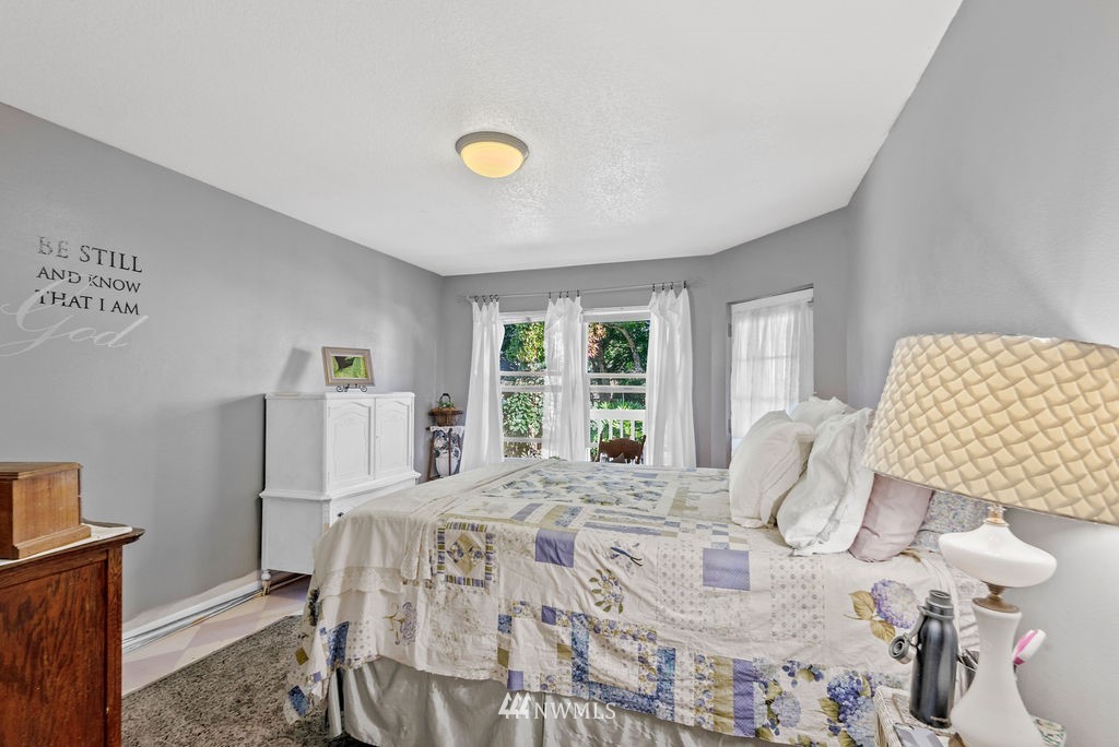 2918 Field Street Longview, WA 98632 - Photo 14 of 26 Gallery Image 14