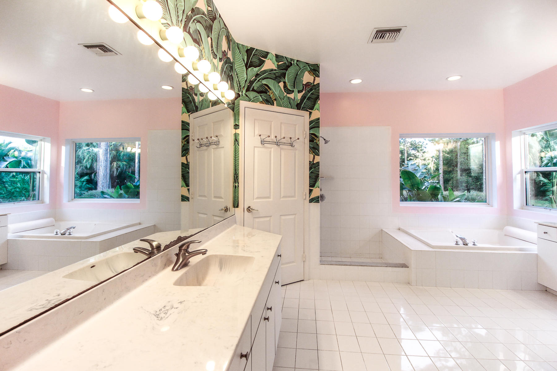 13580 Southeast Ranchland Road Hobe Sound, FL 33455 - Photo 27 of 52 Master Bath