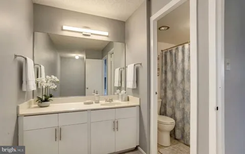 $130,000 | 2500 North Van Dorn Street, Unit 1118, Alexandria, VA 22302