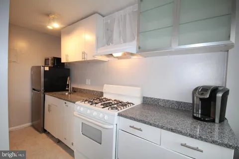 $130,000 | 2500 North Van Dorn Street, Unit 1118, Alexandria, VA 22302