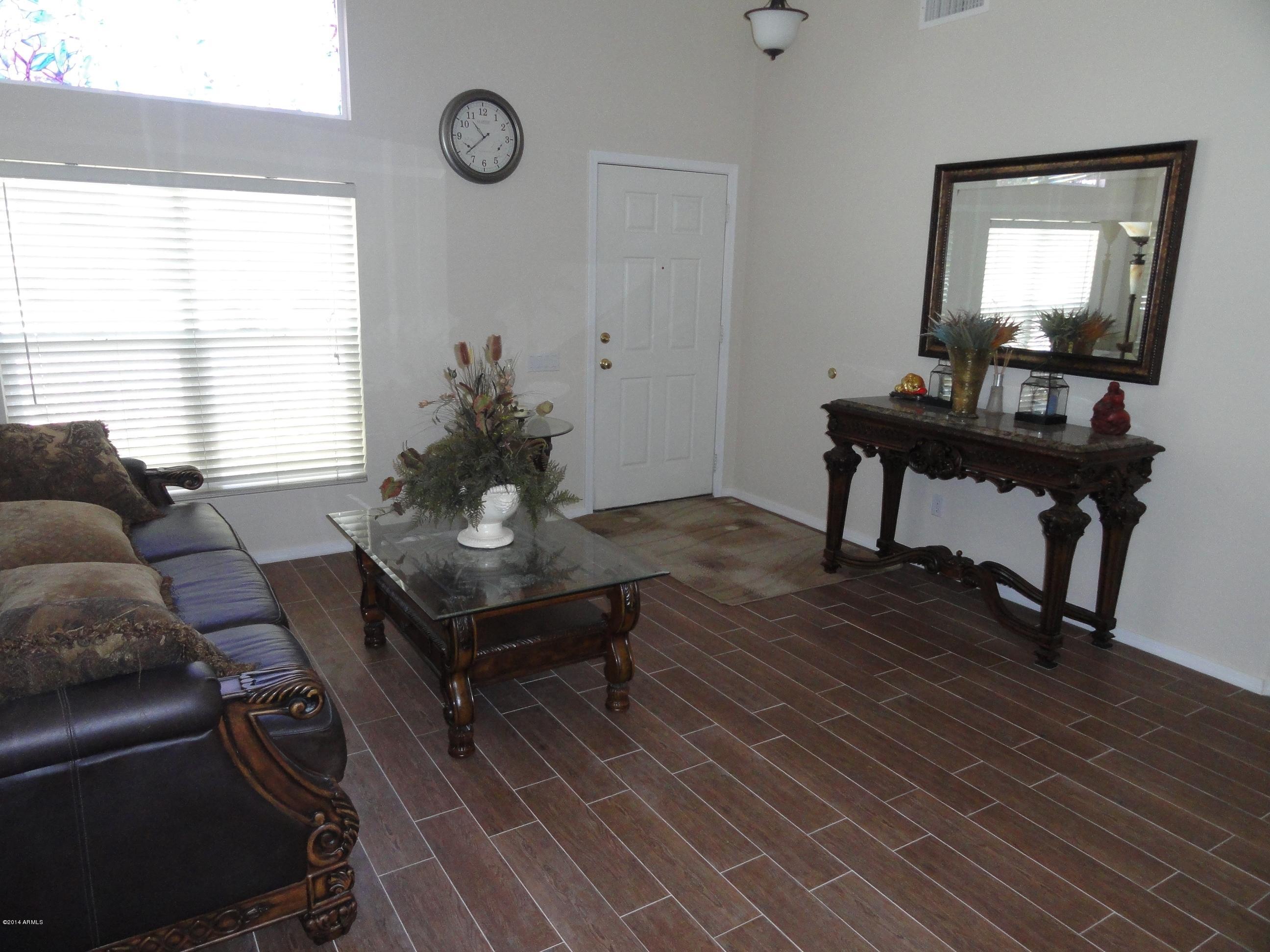 12926 West Cheery Lynn Road Avondale, AZ 85392 - Photo 5 of 9 DSC00699