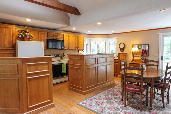 29 Bourne Hay Road Sandwich, MA 02563 - Photo 8 of 30 Gallery Image 8