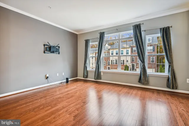 $3,300 | 642 Highland Farms Circle, Gambrills, MD 21054