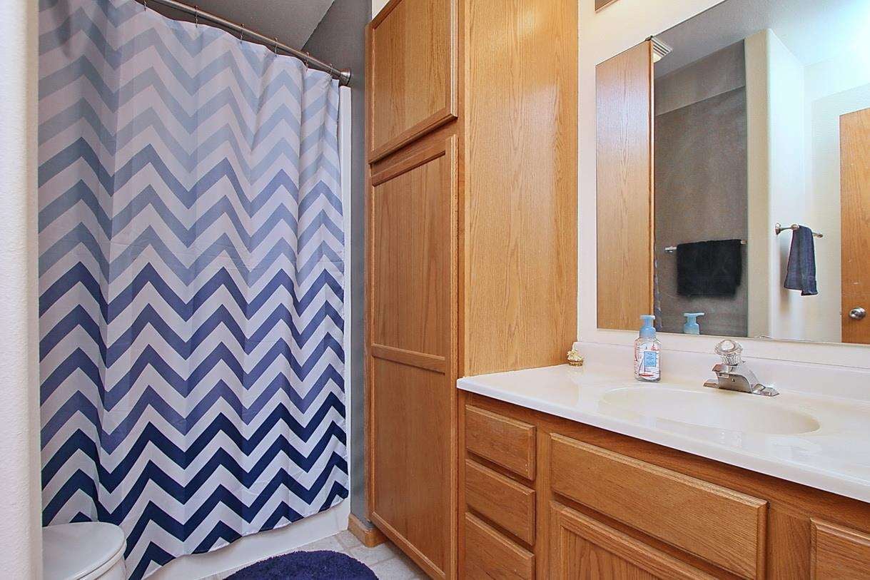 235 Camden Road Iowa City, IA 52245 - Photo 22 of 28 Gallery Image 22