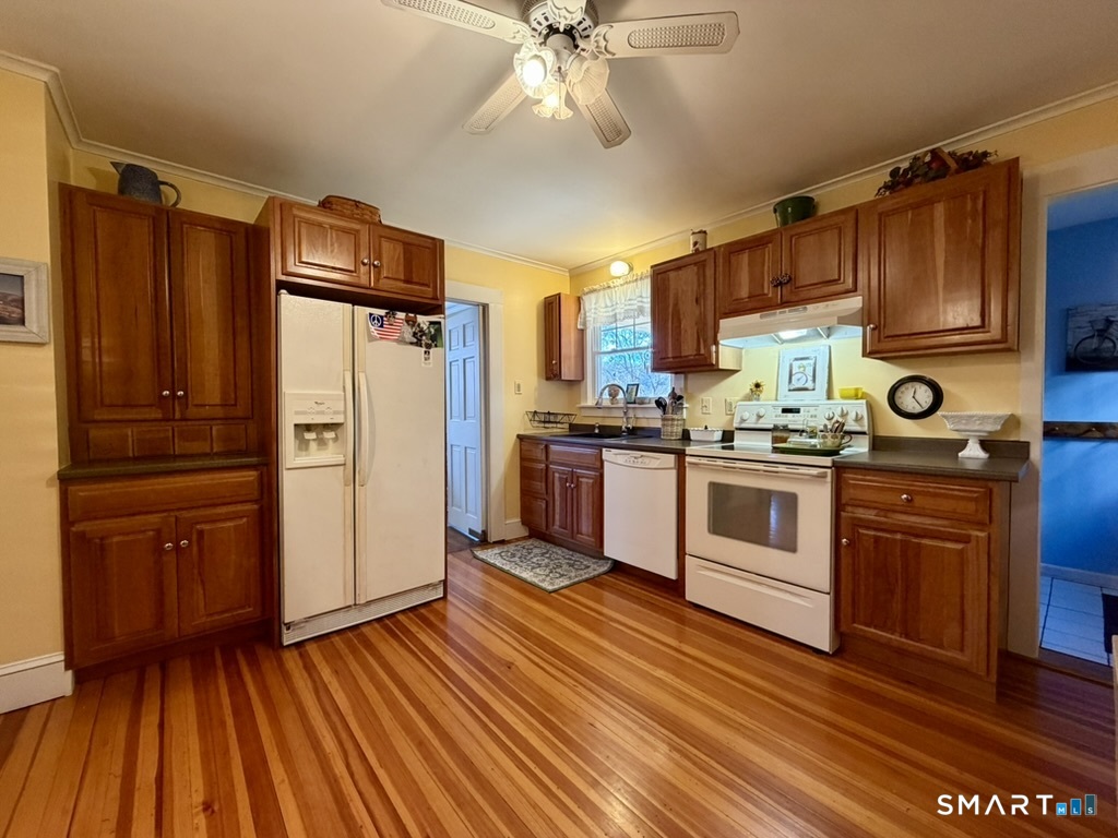 80 Cliff Street Naugatuck, CT 06770 - Photo 19 of 38