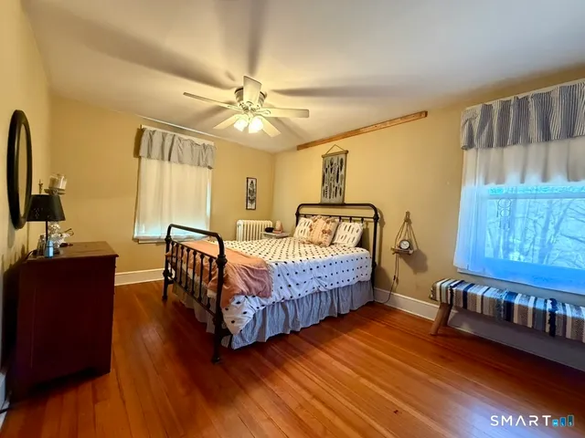 $319,900 | 80 Cliff Street, Naugatuck, CT 06770