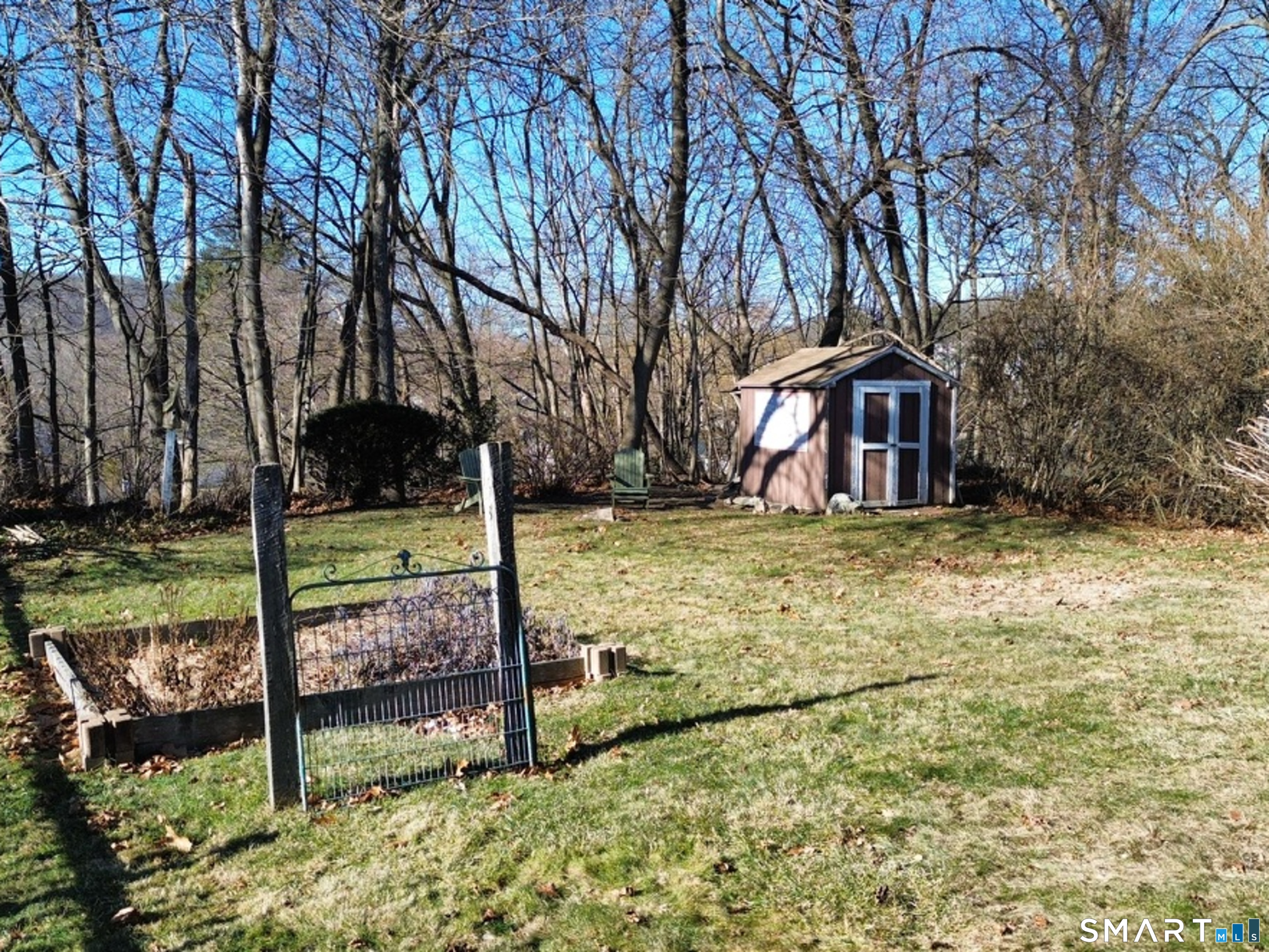 80 Cliff Street Naugatuck, CT 06770 - Photo 8 of 38