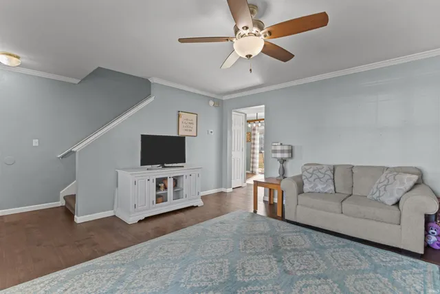 $285,000 | 943 Gulf Shore Boulevard, Kokomo, IN 46902