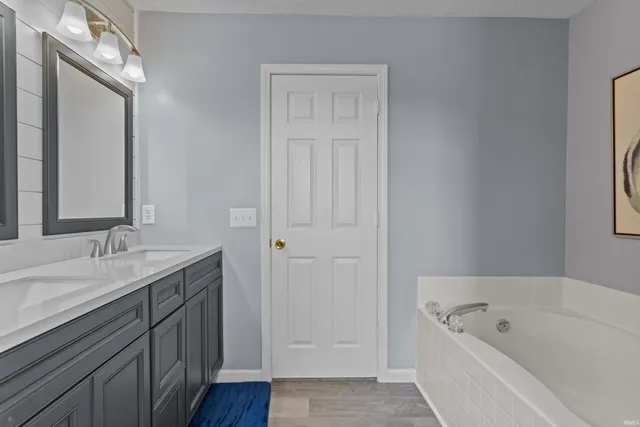 $285,000 | 943 Gulf Shore Boulevard, Kokomo, IN 46902