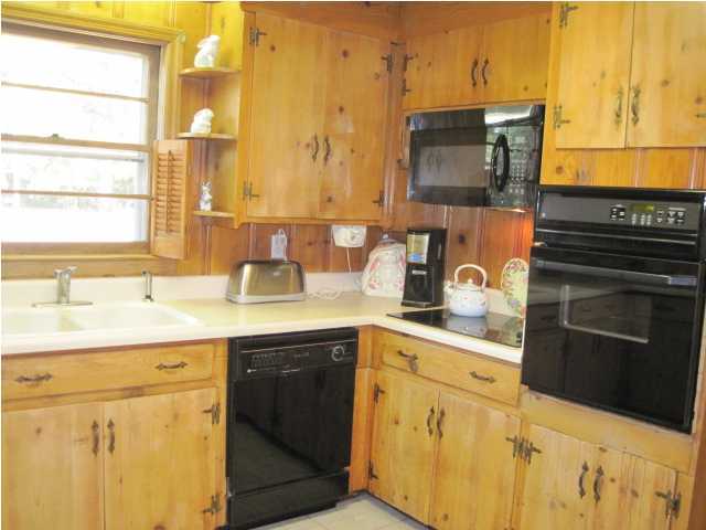 1301 County Rd S-18-240 Summerville, SC 29485 - Photo 3 of 4 Additional Photo