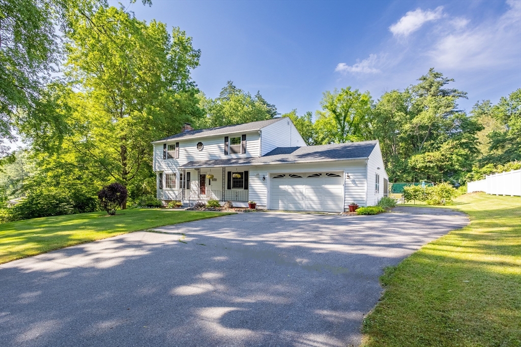112 Old County Road Lancaster, MA 01523 - Photo 1 of 38 Gallery Image 1