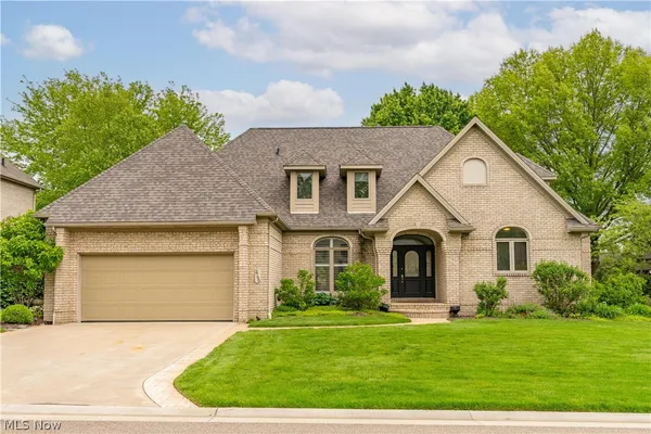 $699,900 | 3790 Woodleigh Avenue Northwest, Canton, OH 44718