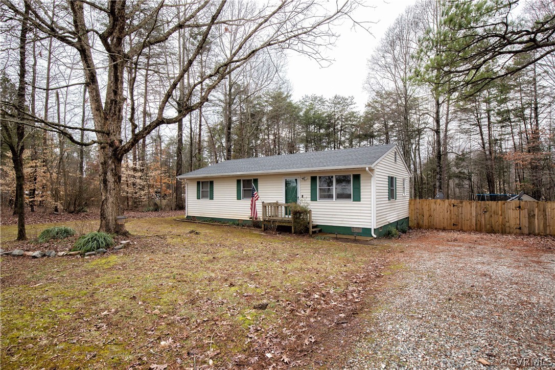 1009 Evans Road Powhatan, VA 23139 - Photo 2 of 18 Gallery Image 2