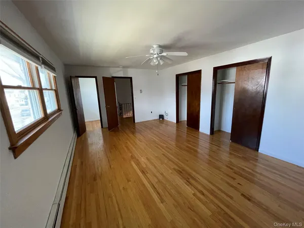 $724,990 | 152 North Fulton Avenue, Lindenhurst, NY 11757