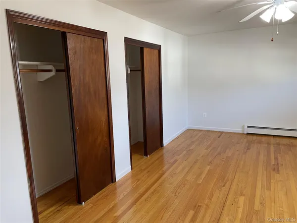 $724,990 | 152 North Fulton Avenue, Lindenhurst, NY 11757