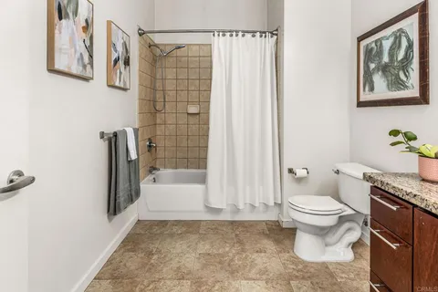 $550,000 | 1050 Island Avenue, Unit 711, San Diego, CA 92101
