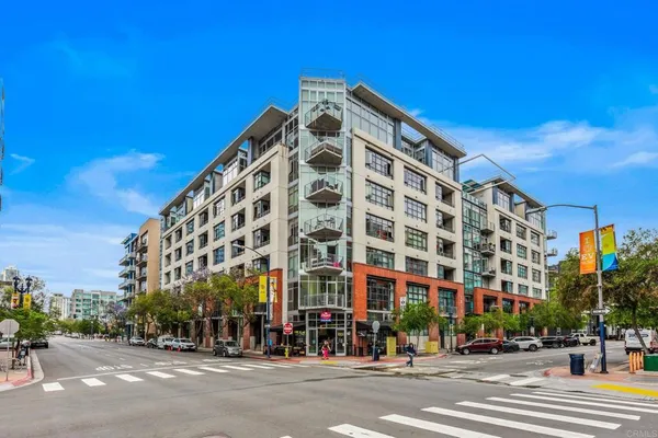 $550,000 | 1050 Island Avenue, Unit 711, San Diego, CA 92101