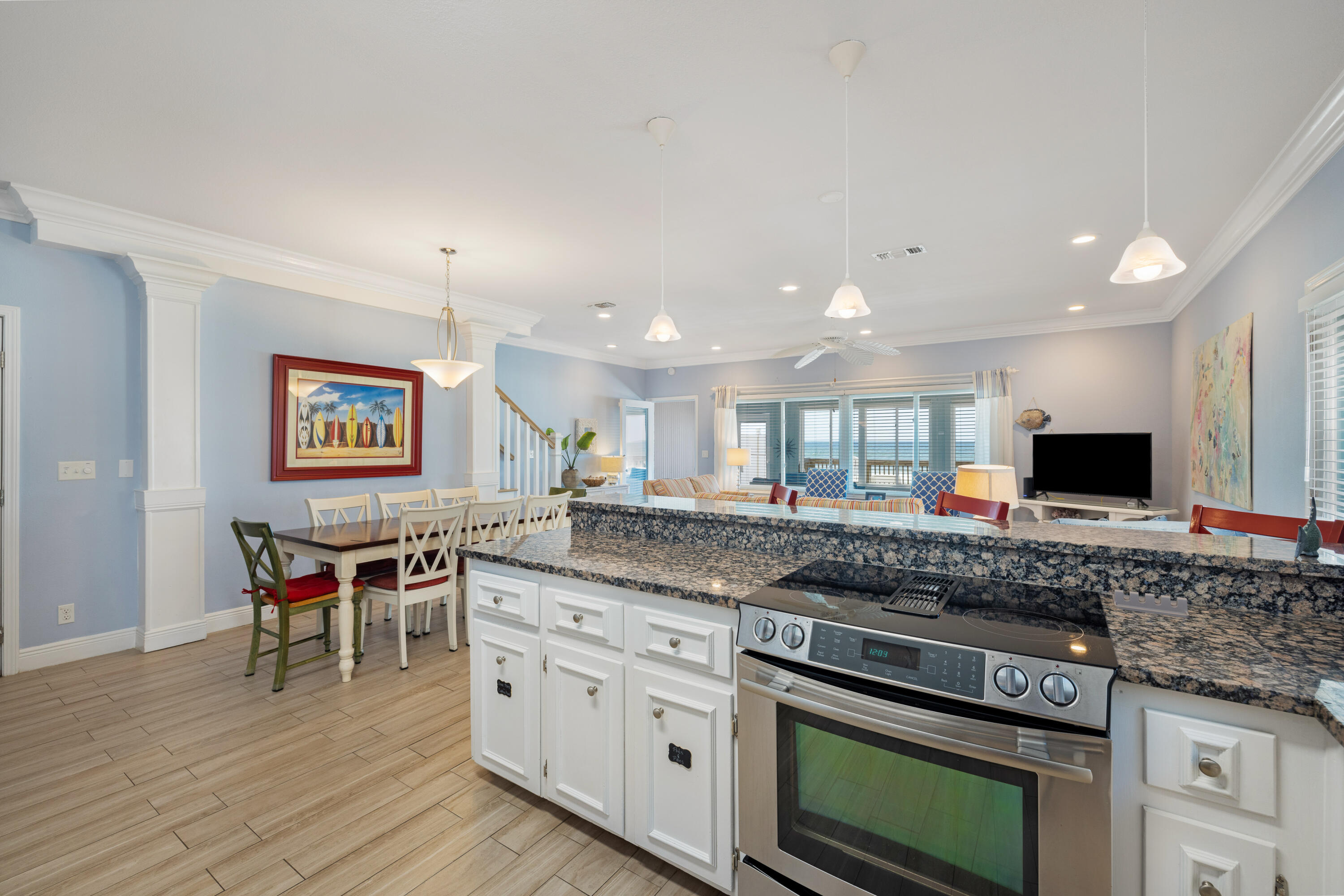 22409 Front Beach Road, Unit B Panama City Beach, FL 32413 - Photo 10 of 59 A-2