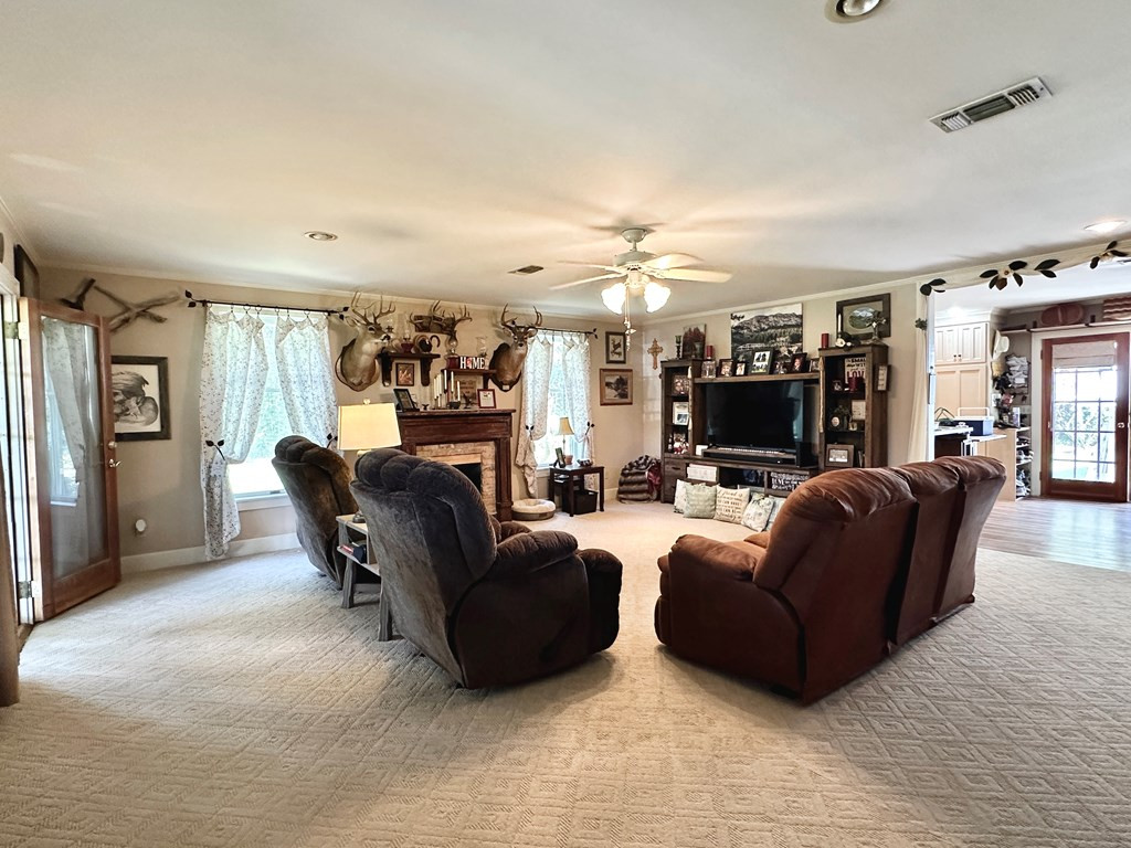 4146 Magnolia Pisgah Road Summit, MS 39666 - Photo 10 of 39 Oversized den with gas log fireplace
