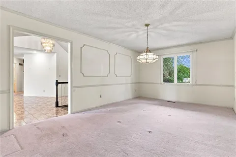 $475,000 | 1101 East 115th Street, Kansas City, MO 64131